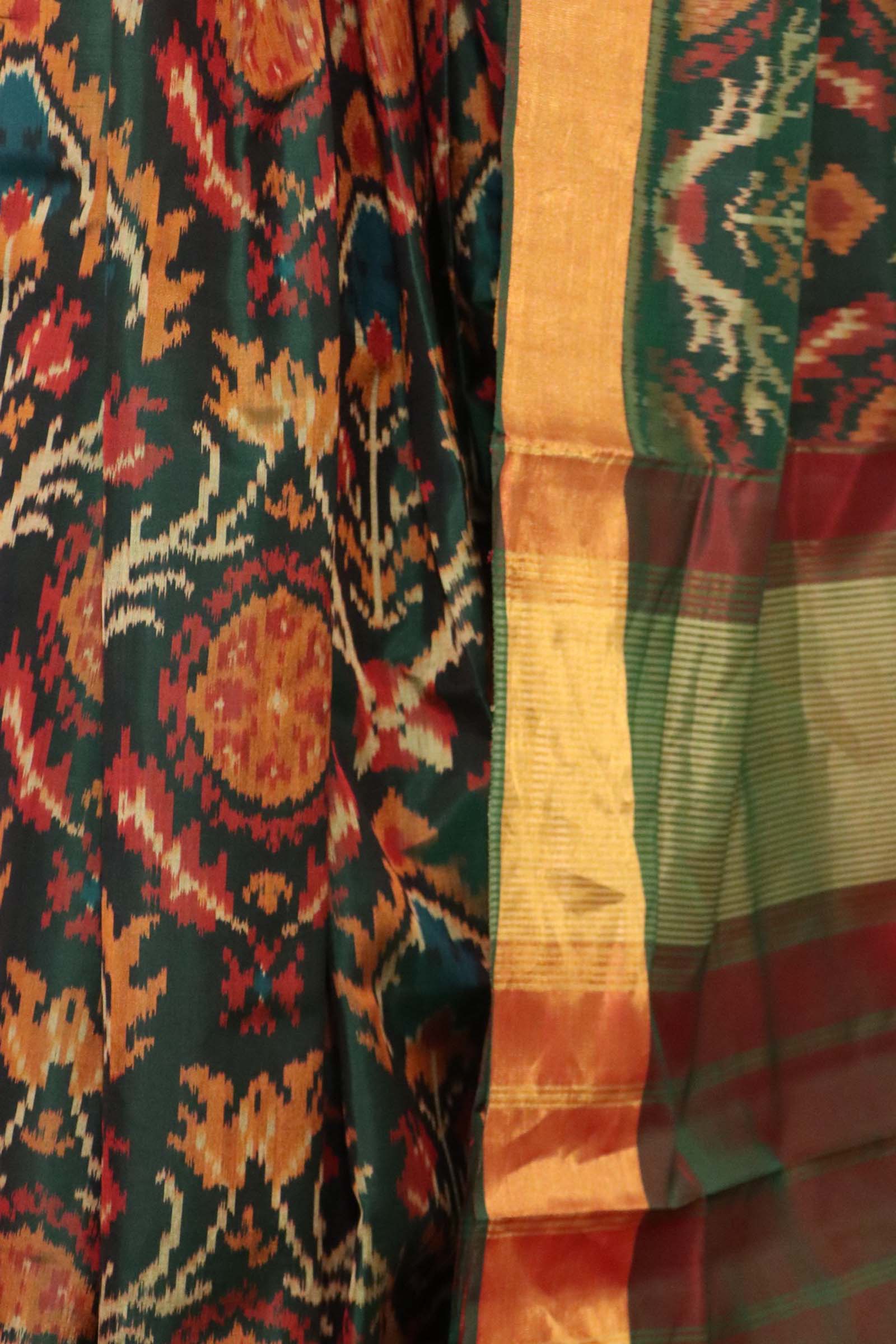 Pure Handloom Patola Ikat Silk Saree AL211558